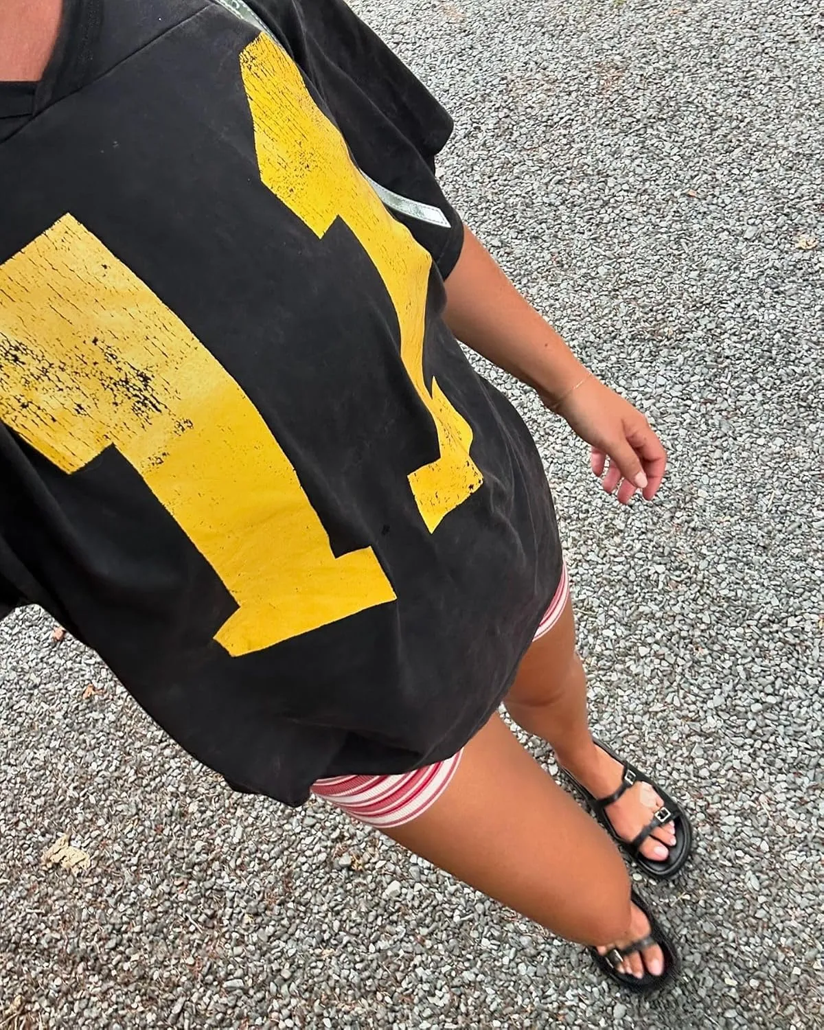 Alyweatry Women Y2k Graphic Oversized Jersey Tee Sporty Aesthetic Number Letter Print Jersey Shirt Preppy Clothes