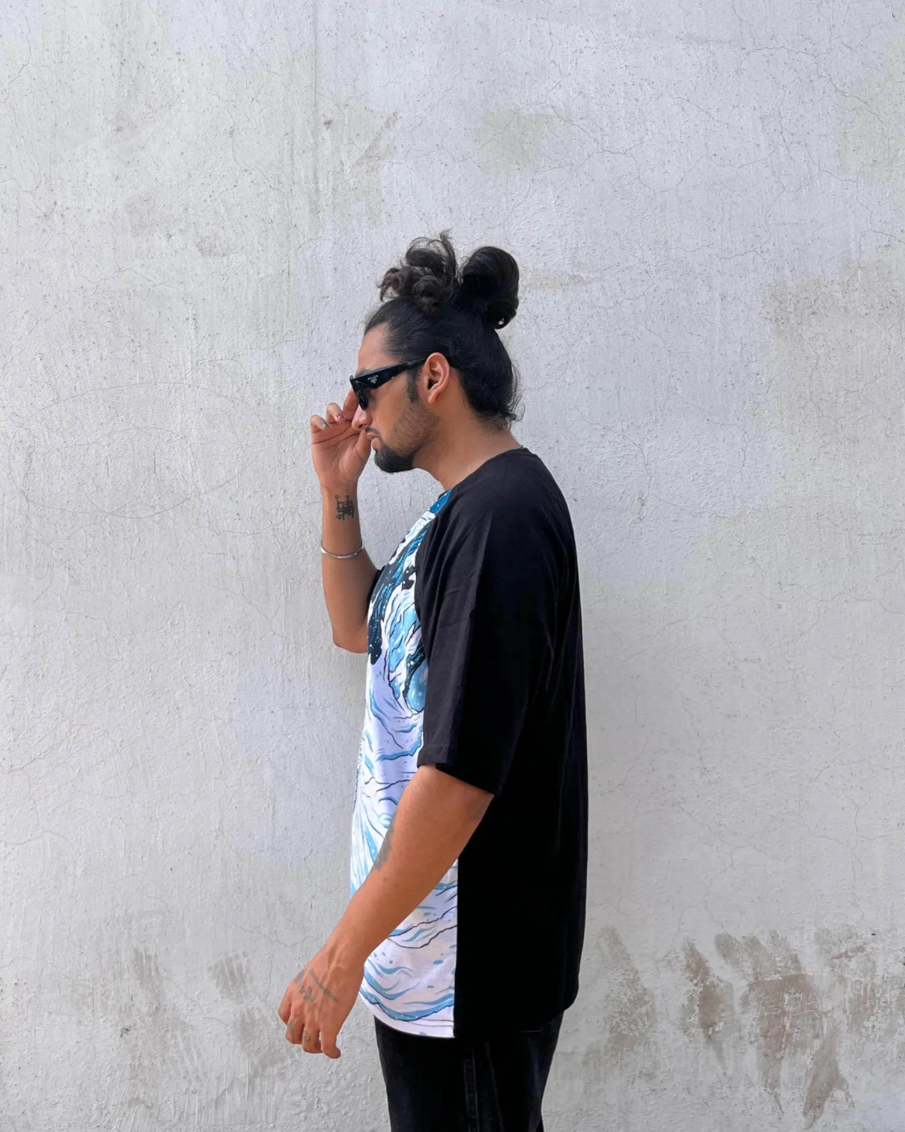 Astro Yeti Oversized Raglan T-shirt