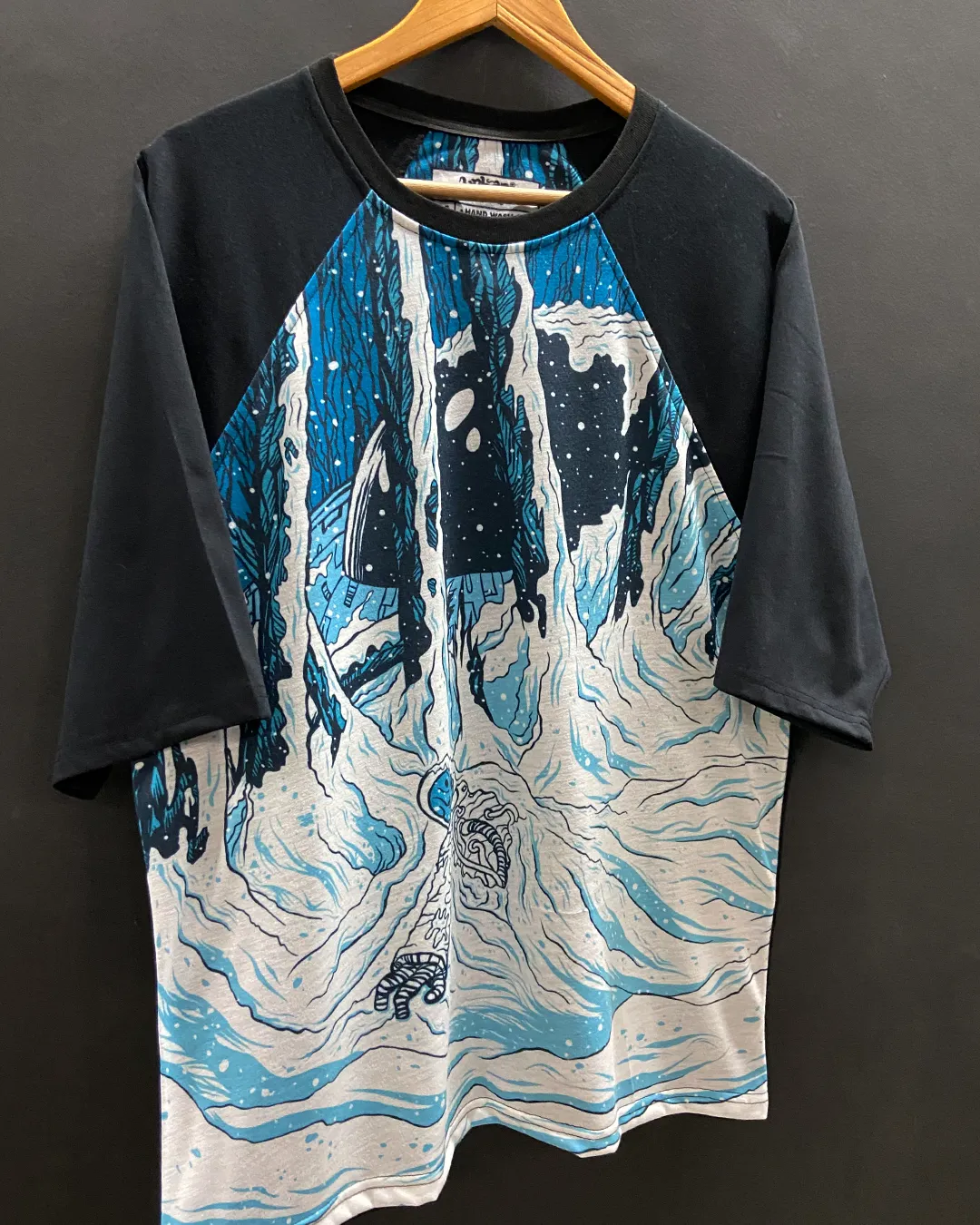 Astro Yeti Oversized Raglan T-shirt