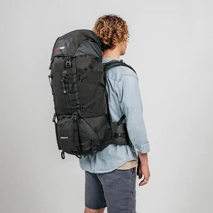 BlackWolf Nankeen 60 Jet Black Hiking Pack