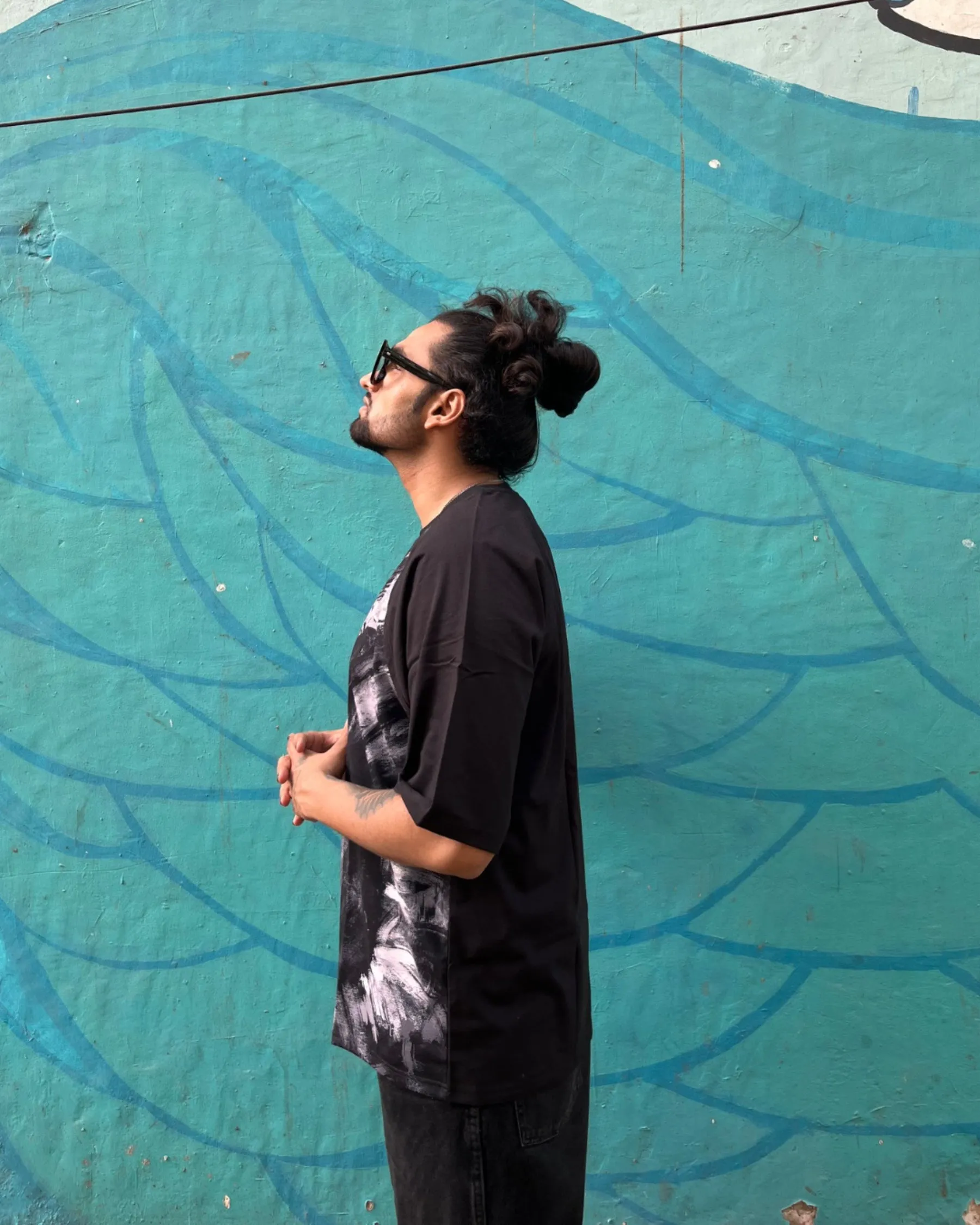 Gladiator Monochrome Oversized Raglan T-shirt