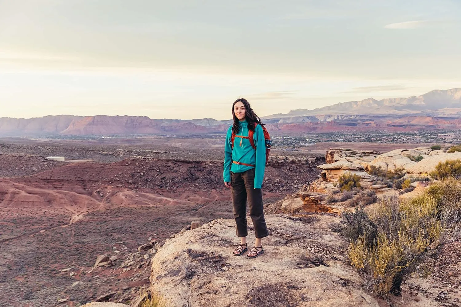 Gregory Jade Women's Day Hiking Backpack, Ventilated Backpanel, Built-In Hydration Attachment - Reservoir Not Included (Moab Orange, XS/Small)