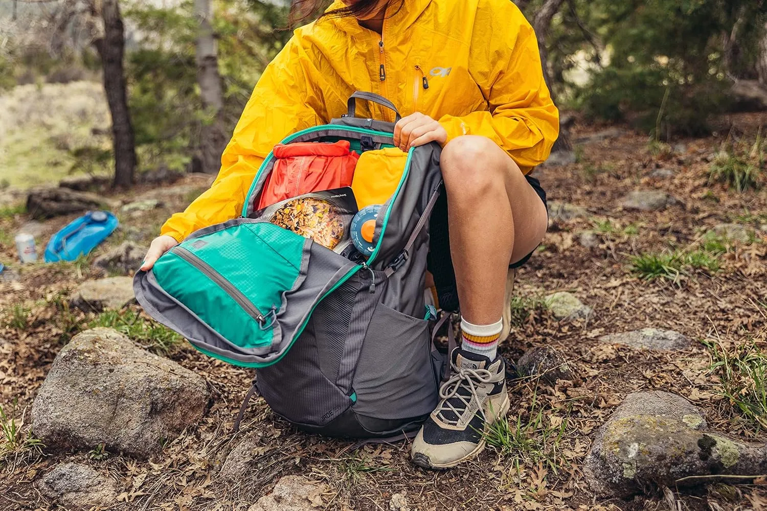 Gregory Jade Women's Day Hiking Backpack, Ventilated Backpanel, Built-In Hydration Attachment - Reservoir Not Included (Moab Orange, XS/Small)