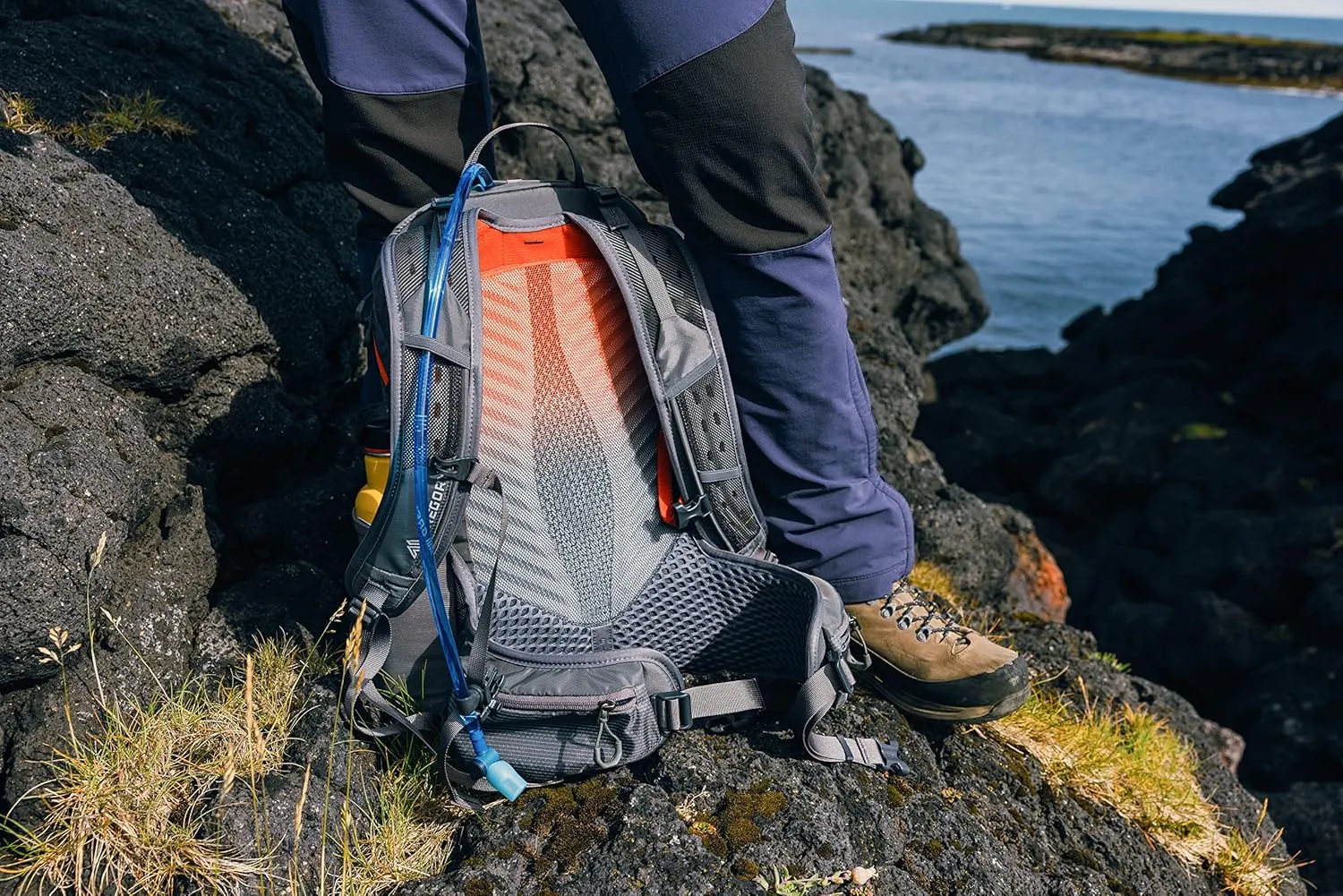 Gregory Maya 30L Women's Day Hiking Backpack, Ventilated Backpanel, Built-In Hydration Attachment for Water Bladder (Reservoir Not Included), One Size Fits All, Storm Blue