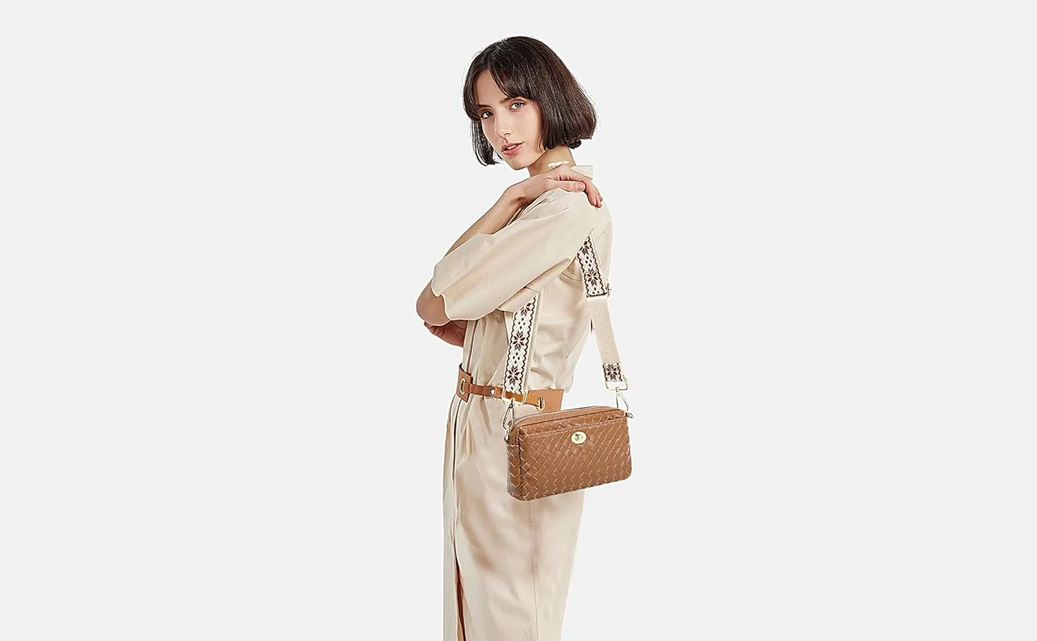 Handwoven Crossbody Bag for Women, Shoulder Purse with Adjustable Strap Lightweight Summer Festival Bag Gift