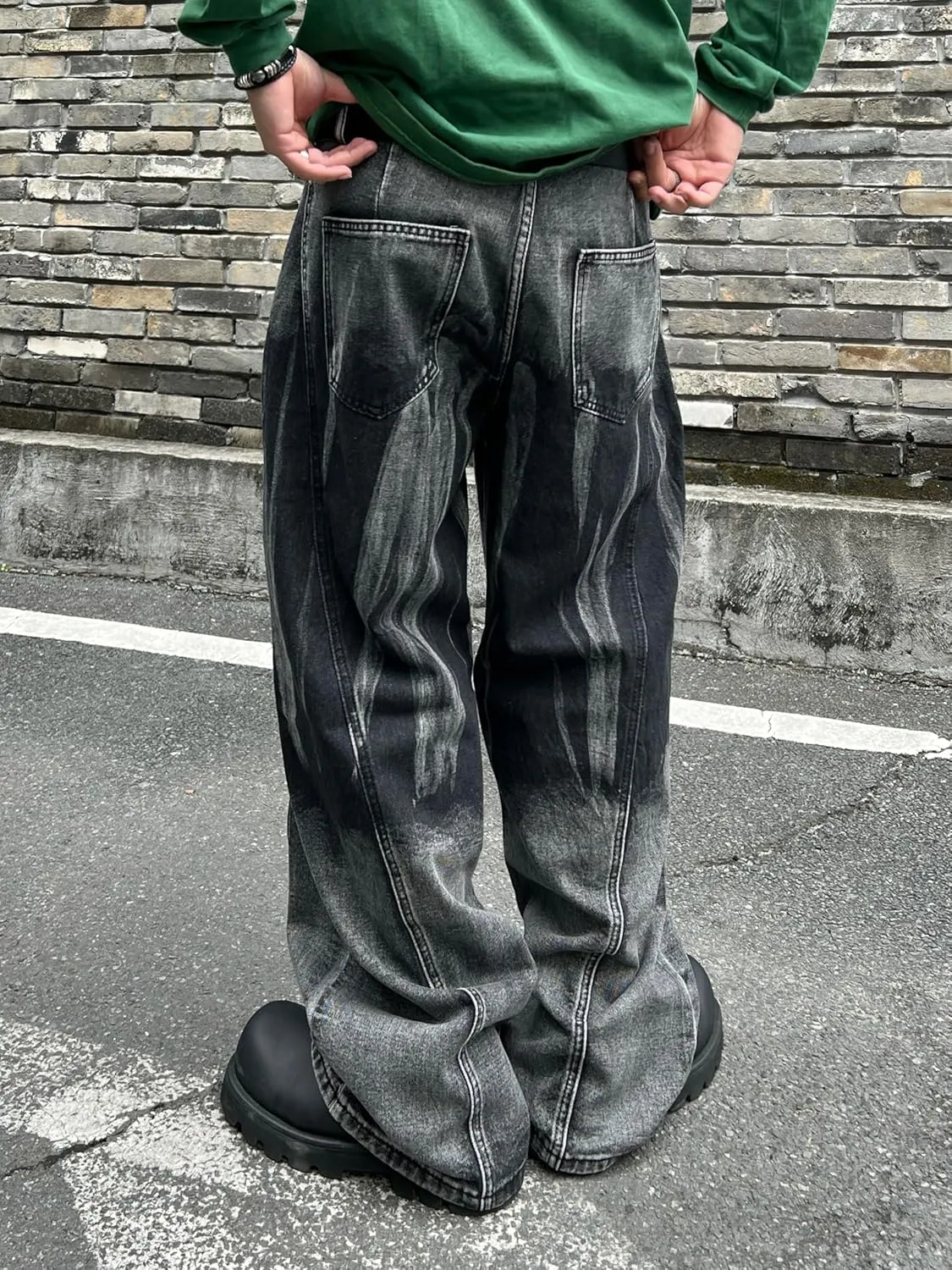 Hip Hop Baggy Jeans for Men Stylish Wide Leg Skater Jeans Loose Fit Denim Pants Streetwear