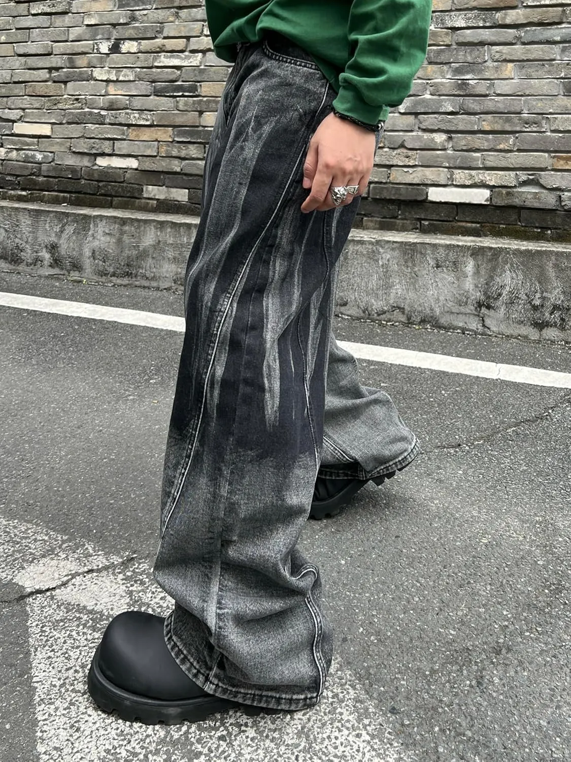 Hip Hop Baggy Jeans for Men Stylish Wide Leg Skater Jeans Loose Fit Denim Pants Streetwear