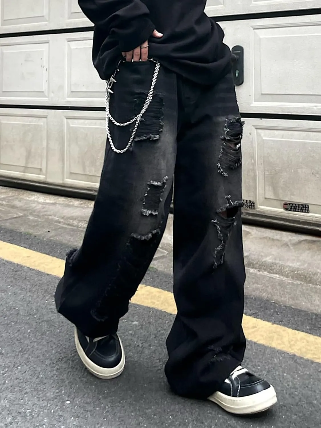 Hip Hop Baggy Jeans for Men Stylish Wide Leg Skater Jeans Loose Fit Denim Pants Streetwear