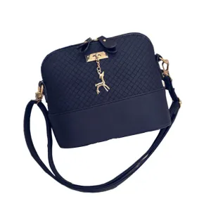 New Arrival 2017 Women Messenger Bags Mini Fashion Bag with Deer Toy Shell Shape Bag Hot Sale Lady Shoulder Bags F746