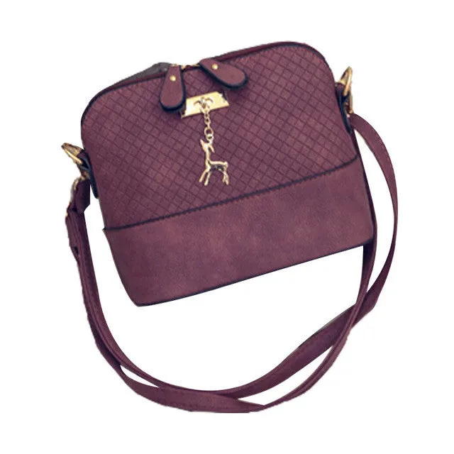 New Arrival 2017 Women Messenger Bags Mini Fashion Bag with Deer Toy Shell Shape Bag Hot Sale Lady Shoulder Bags F746