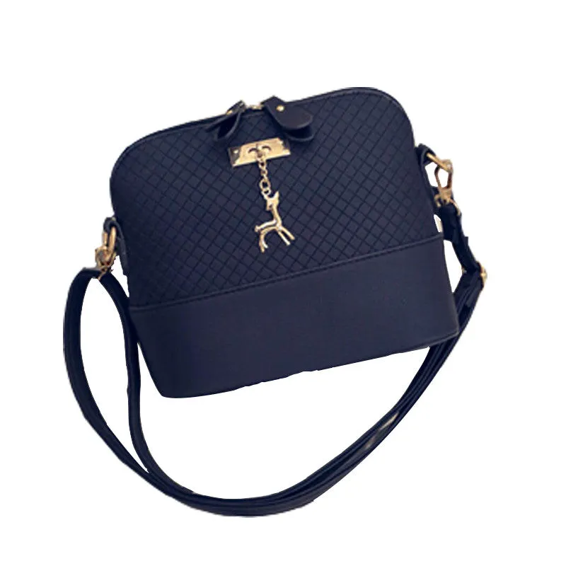 New Arrival 2017 Women Messenger Bags Mini Fashion Bag with Deer Toy Shell Shape Bag Hot Sale Lady Shoulder Bags F746