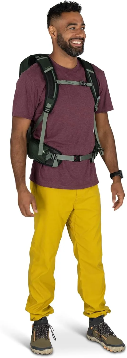 Osprey Talon 22L Men's Lightweight Hiking Backpack with Hipbelt, Green Canopy/Pine Leaf
