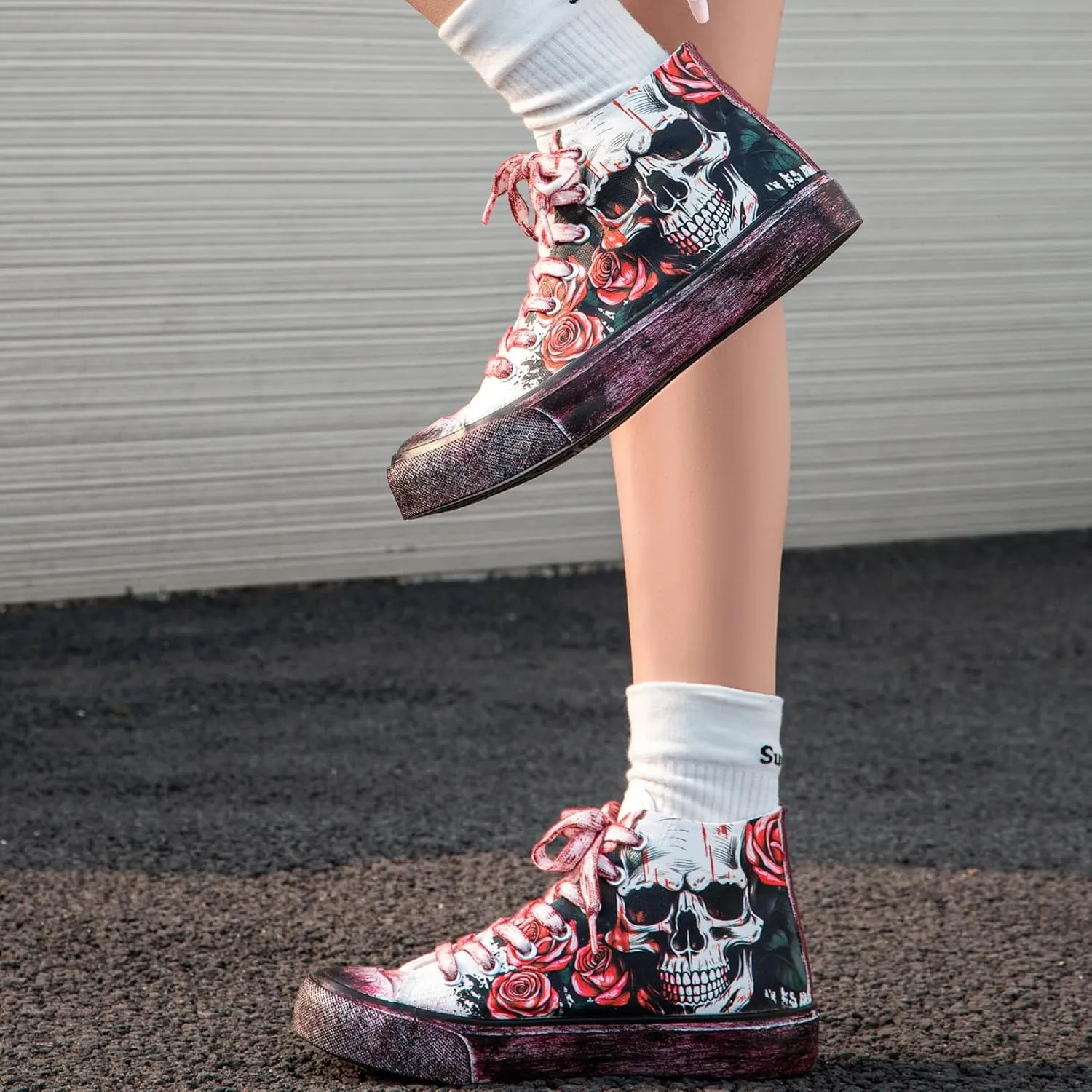 Skull Shoes for Women Fashion Sneaker Men's Black Hand-Painted Graffiti Shoes Punk Cosplay Hip Hop Teen Boys Girls Student Casual Walking Streetwear