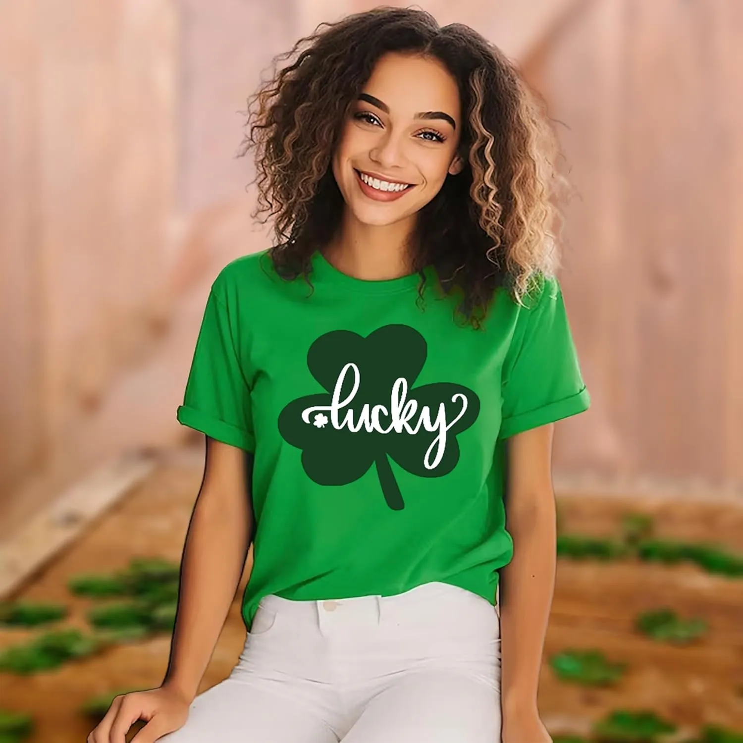 St Patricks Day Shirt Women Shamrock Graphic Tees St Patty's Lucky T-Shirt Green Irish Tops