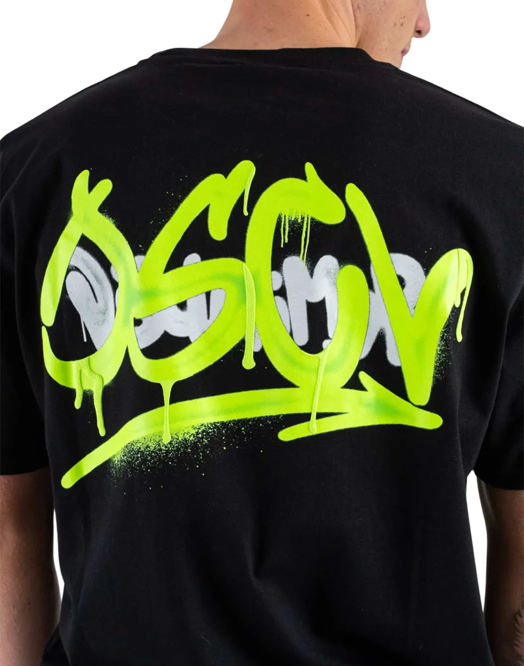 T SHIRT CON STAMPA GRAFFITI