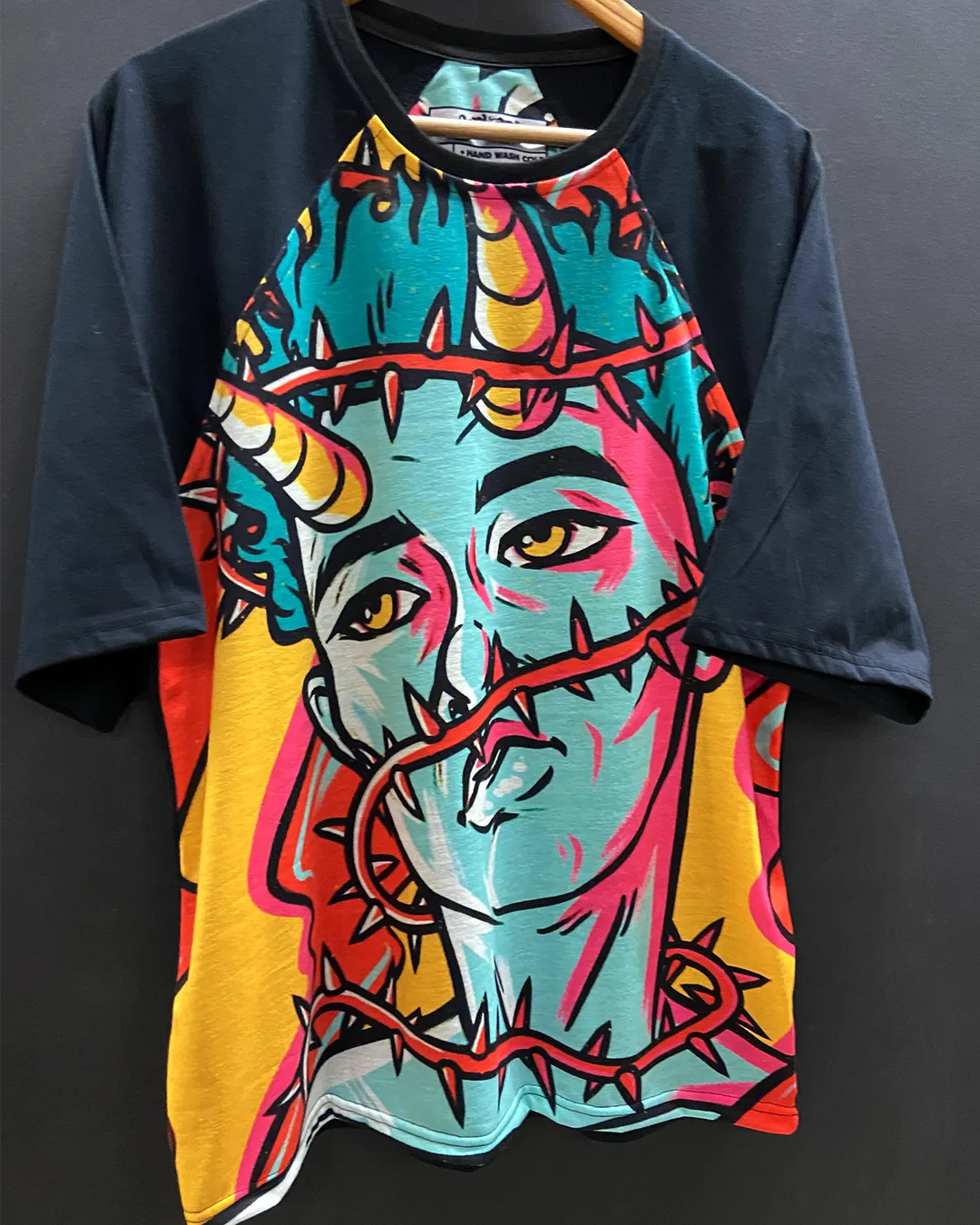 Thorns Oversized Raglan T-shirt