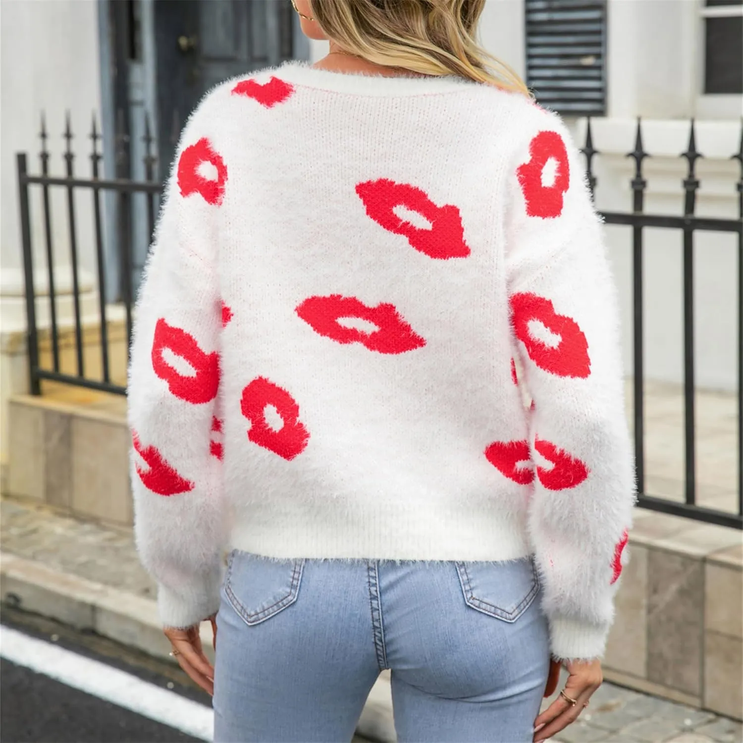 Valentine Sweater for Women Romantic Oversized Heart Print Long Sleeve Crew Neck Sweatshirt Casual Cute Pullover Top
