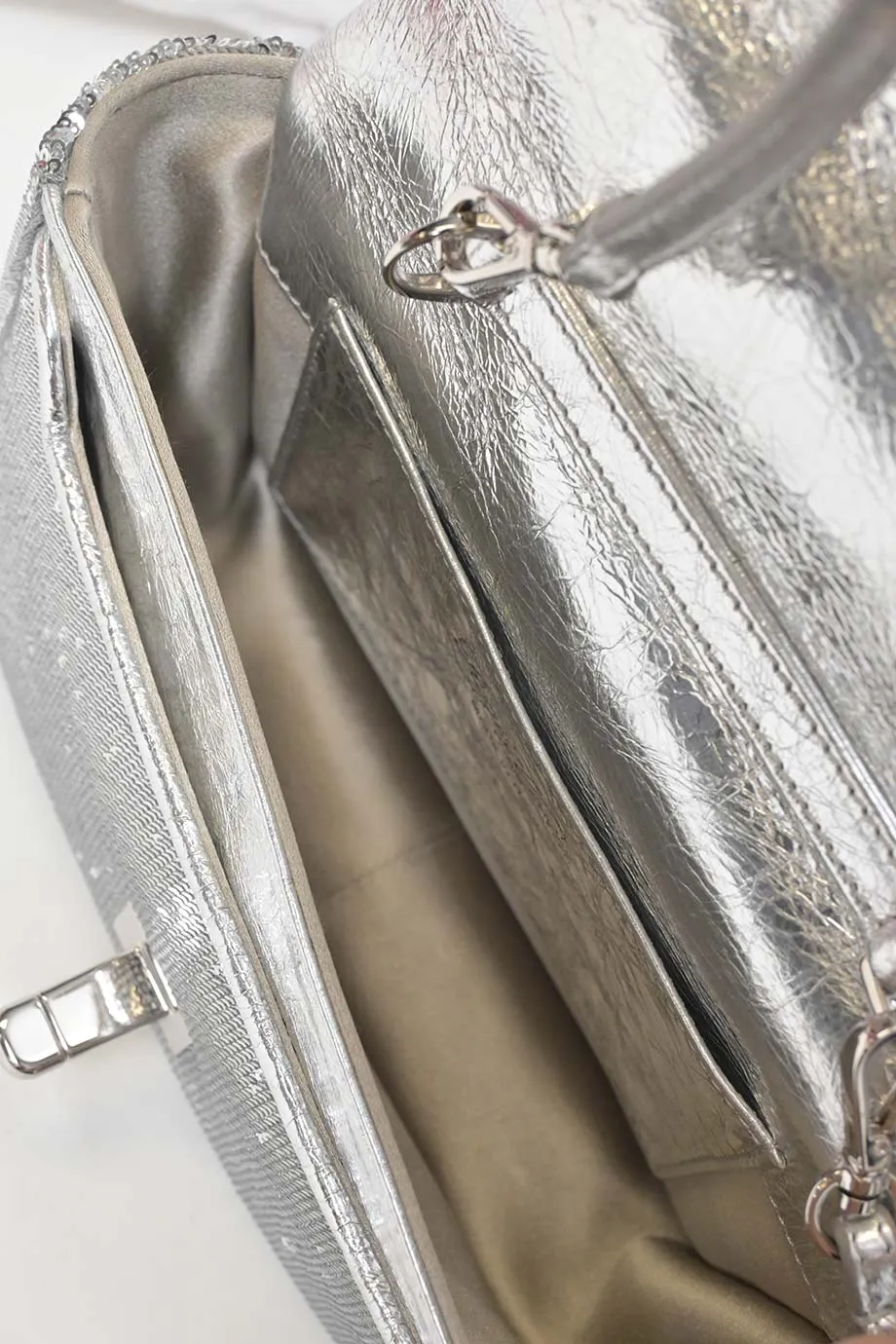 [WB7173] Roger Vivier | Cross-Body Bag