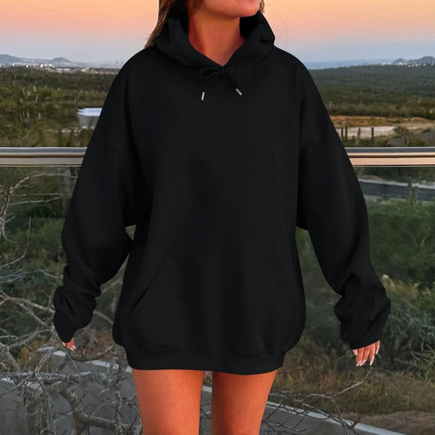 Women's Oversized Hoodie Pullover Streetwear Hip Hop Athletic Sweatshirts Casual Comfy Loose Shirt Tops with Pockets